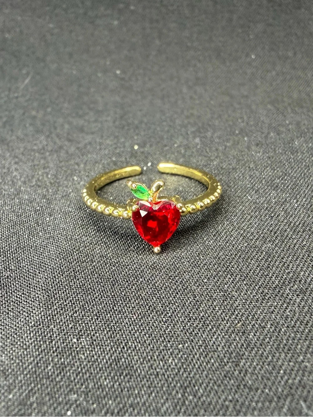 🍎 Adjustable Gold Tone Red Crystal Apple Ring Heart Shaped Cottagecore Jewelry 🍎